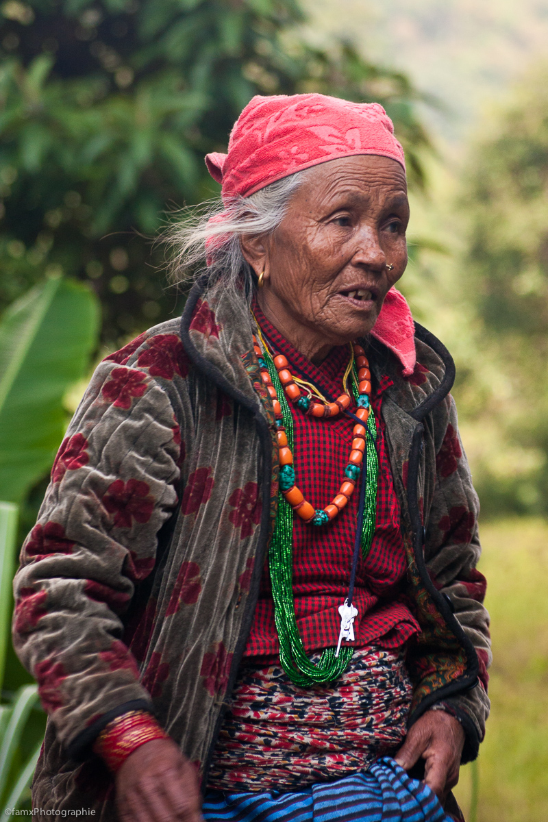 Himal Pani, Népal, Personnage, Sanctuaire des Annapurnas (Famx40d11_6309)