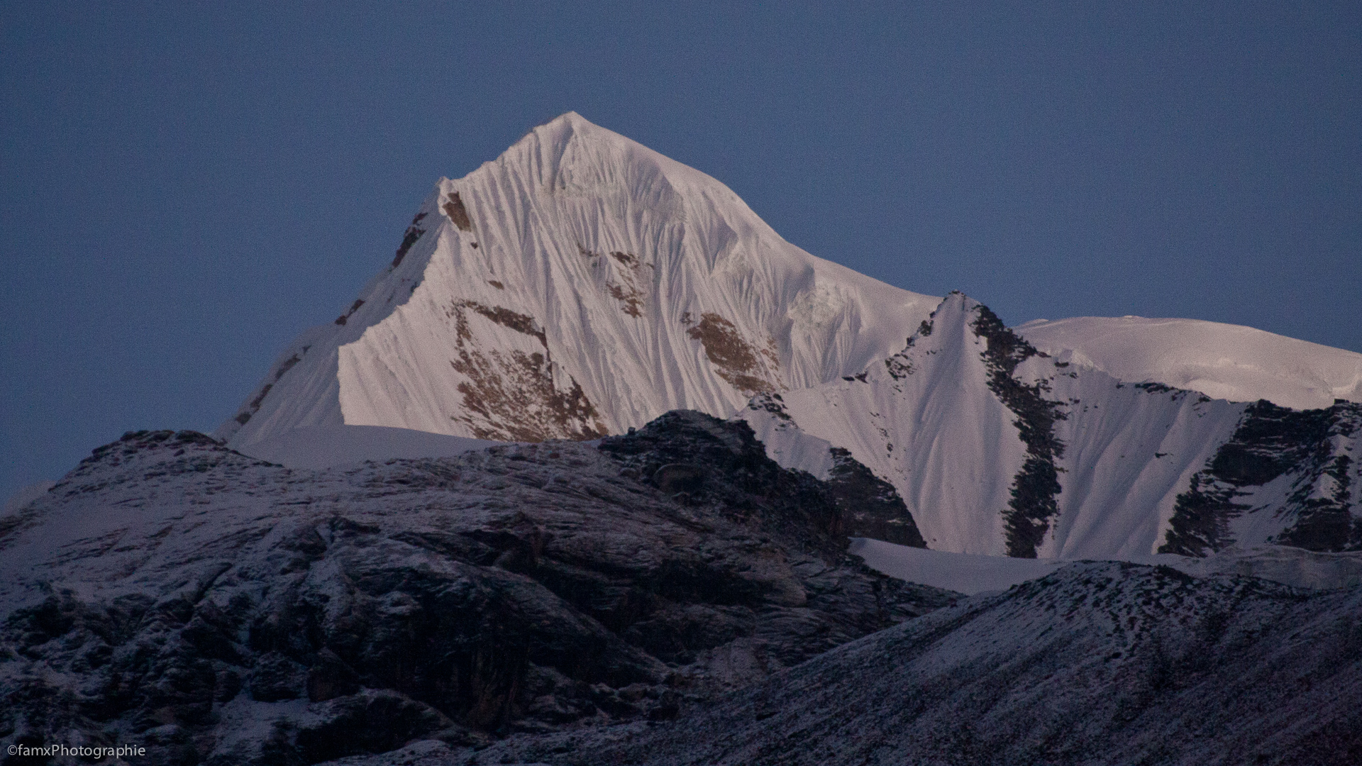 Annapurna Base Camp 4130m, Népal, Sanctuaire des Annapurnas (Famx40d11_6497)