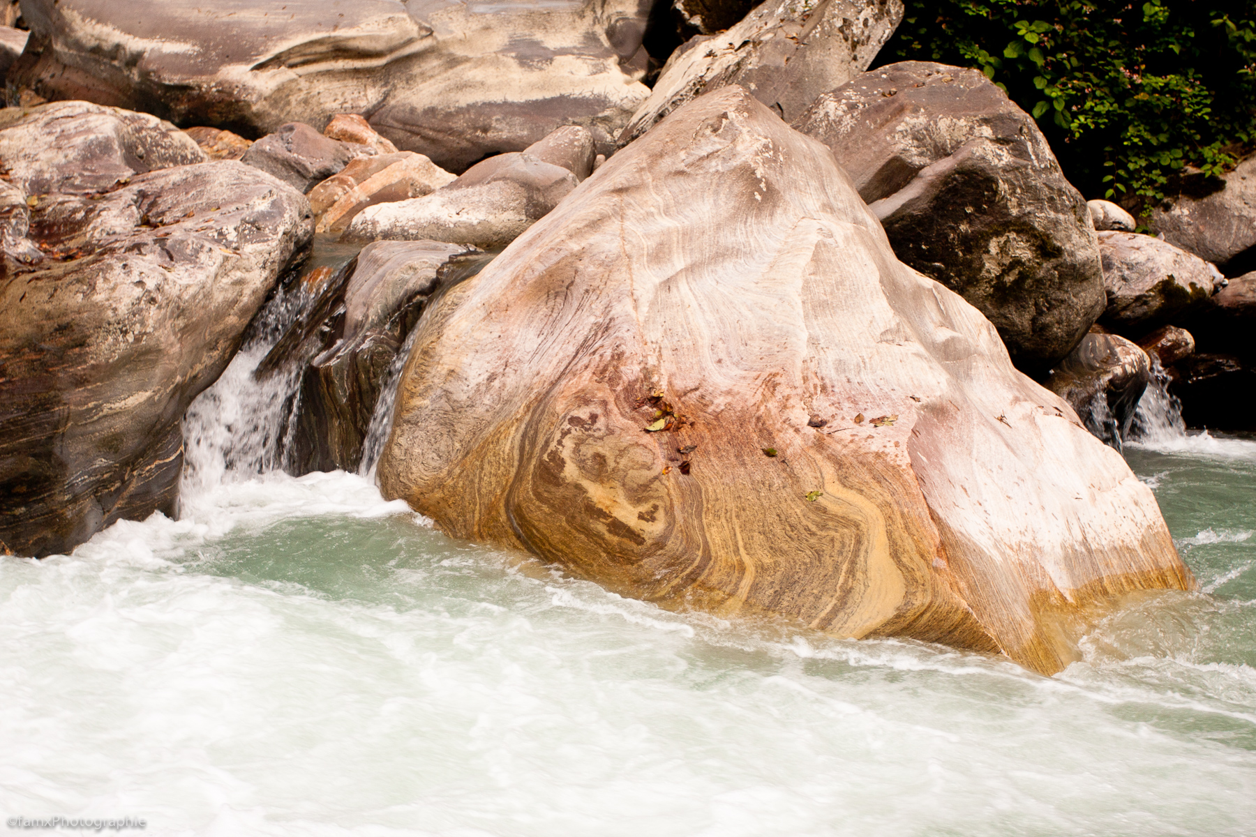Eaux, Jhinu Danda, Népal, Sanctuaire des Annapurnas (Famx40dd11_5077)