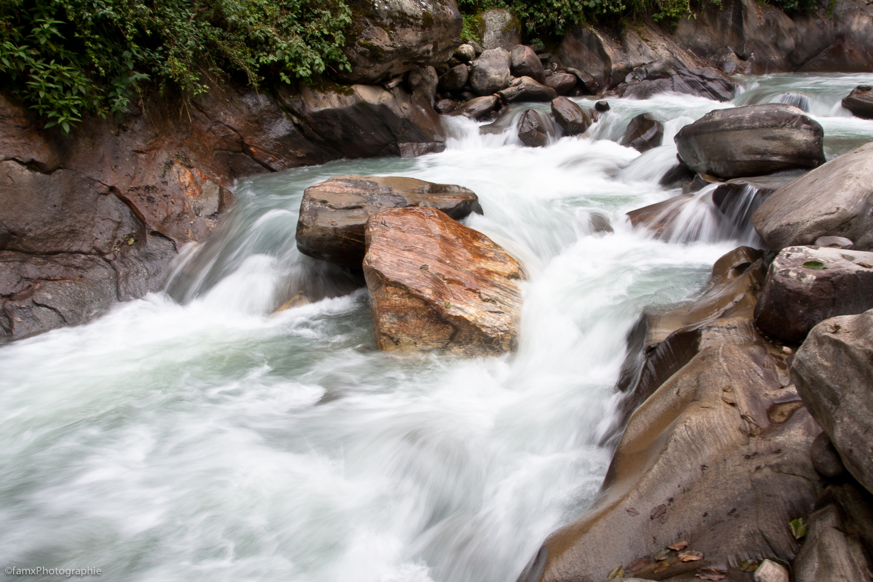 Eaux, Népal, Sanctuaire des Annapurnas (Famx40dd11_5752)