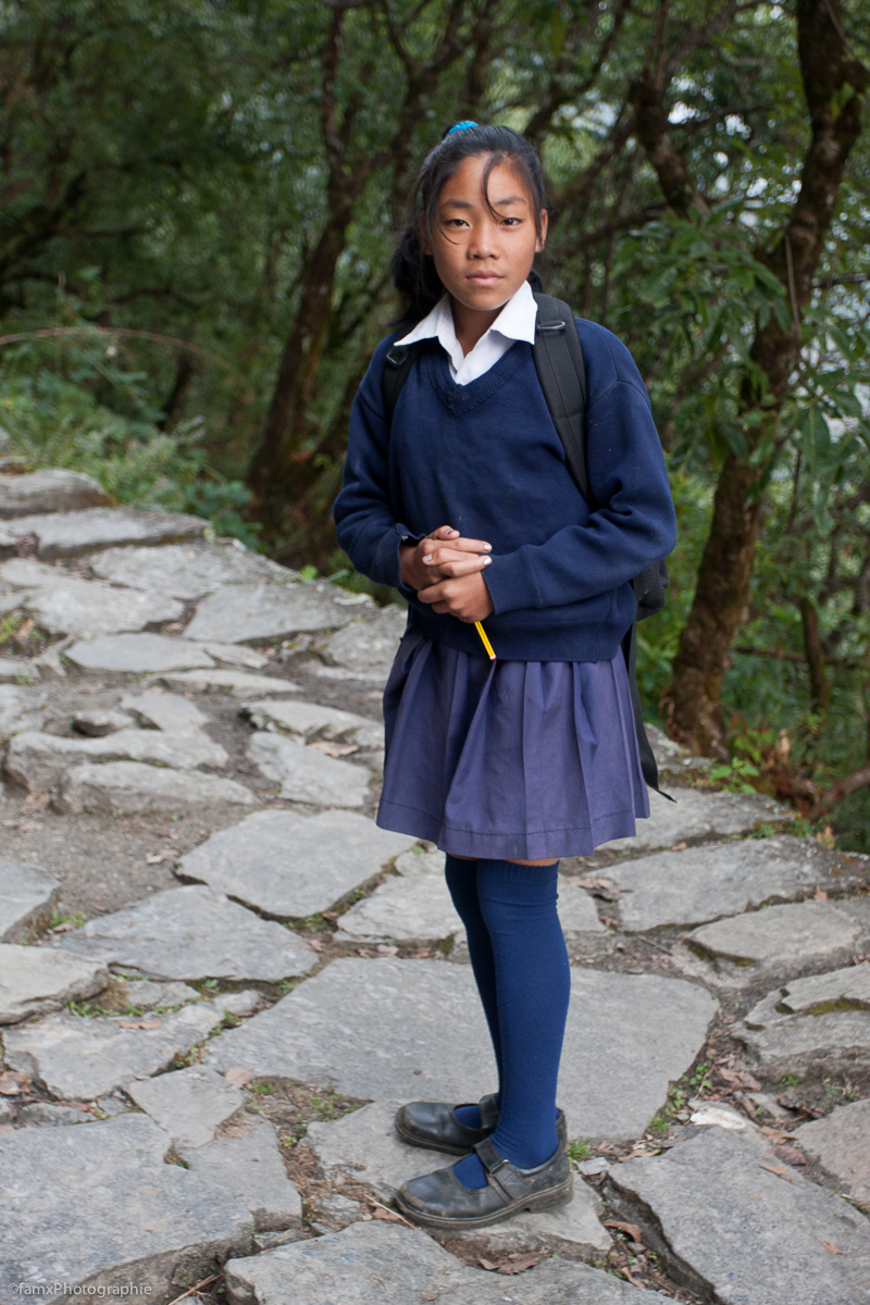 Népal, Personnage, Sanctuaire des Annapurnas (Famx40dd11_6060)