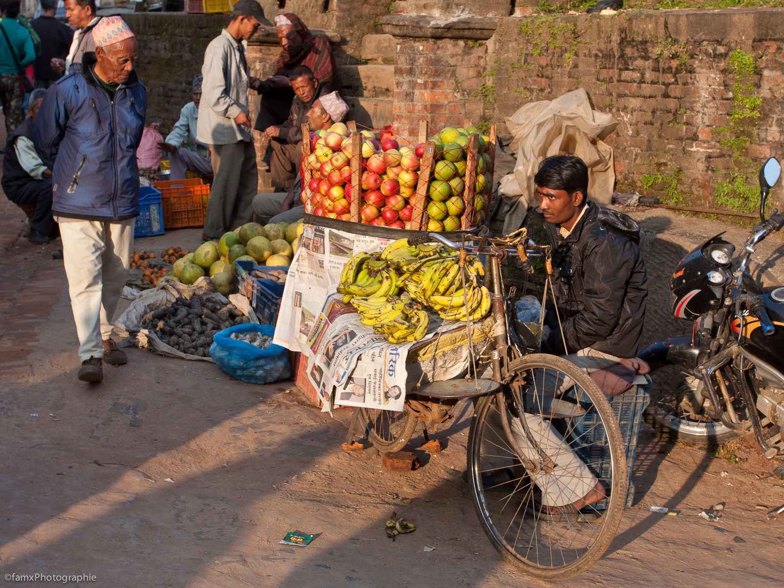 Bhaktapur, Marché, Népal, Personnage (Famx40dd11_6496)