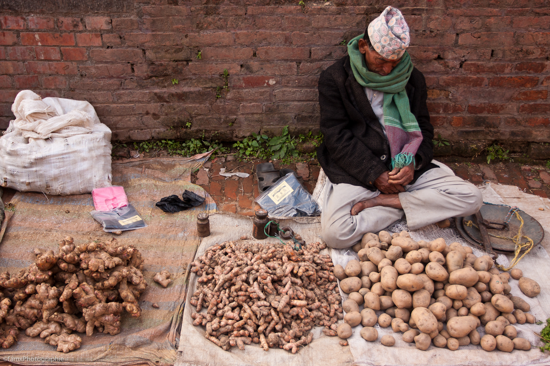 Bhaktapur, Marché, Népal, Personnage (Famx40dd11_6502)