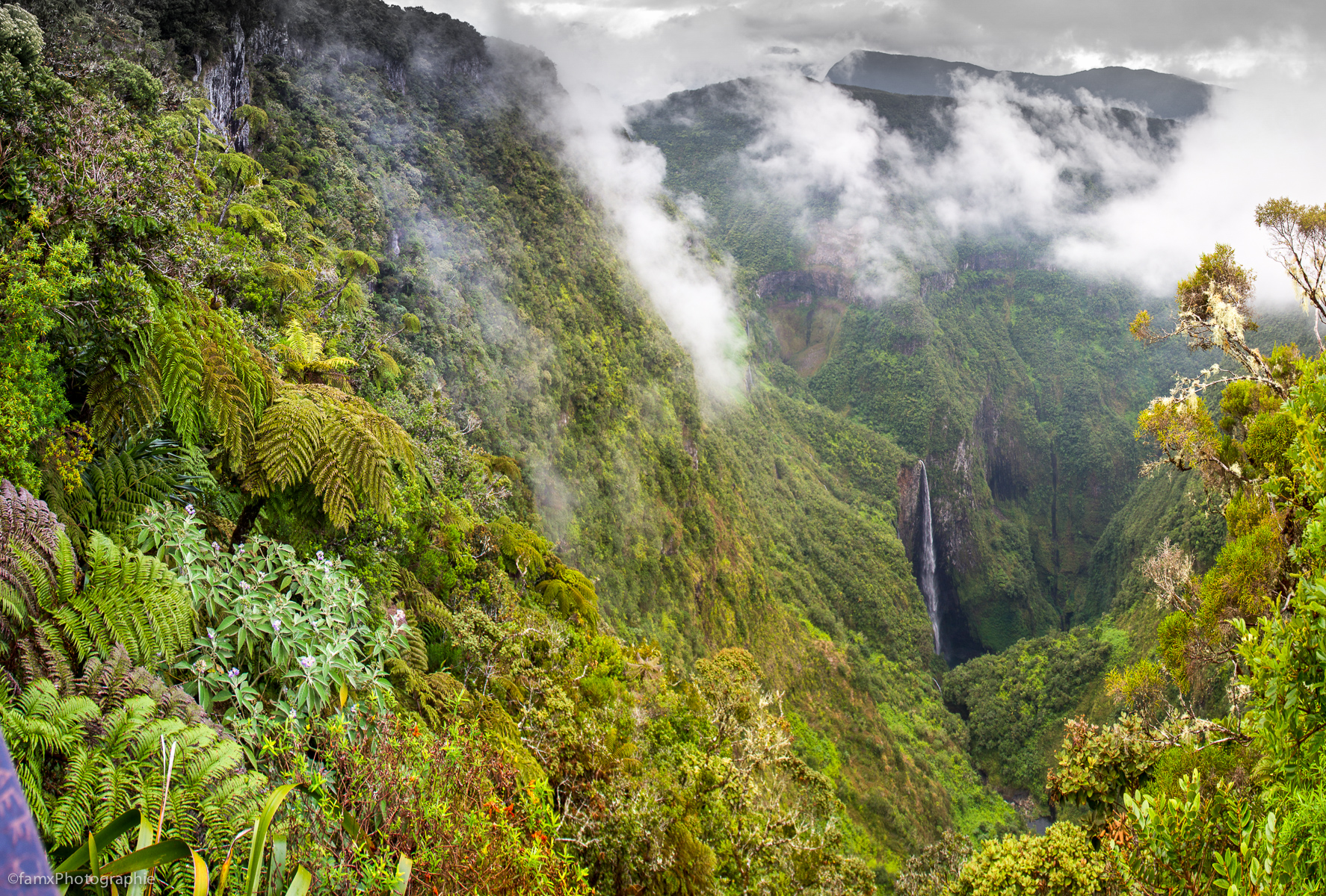 Cascade, Eaux, La Réunion (Famx7dd19_8099-101)