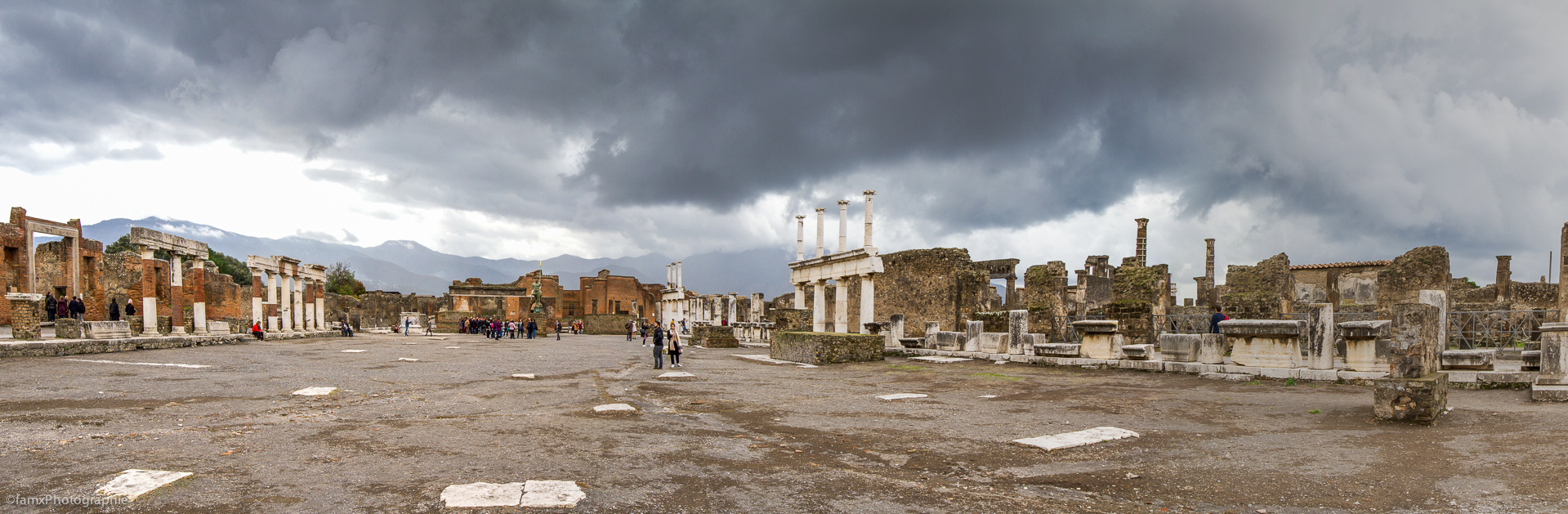Italie, Naples (Famx7d19_32710-2)