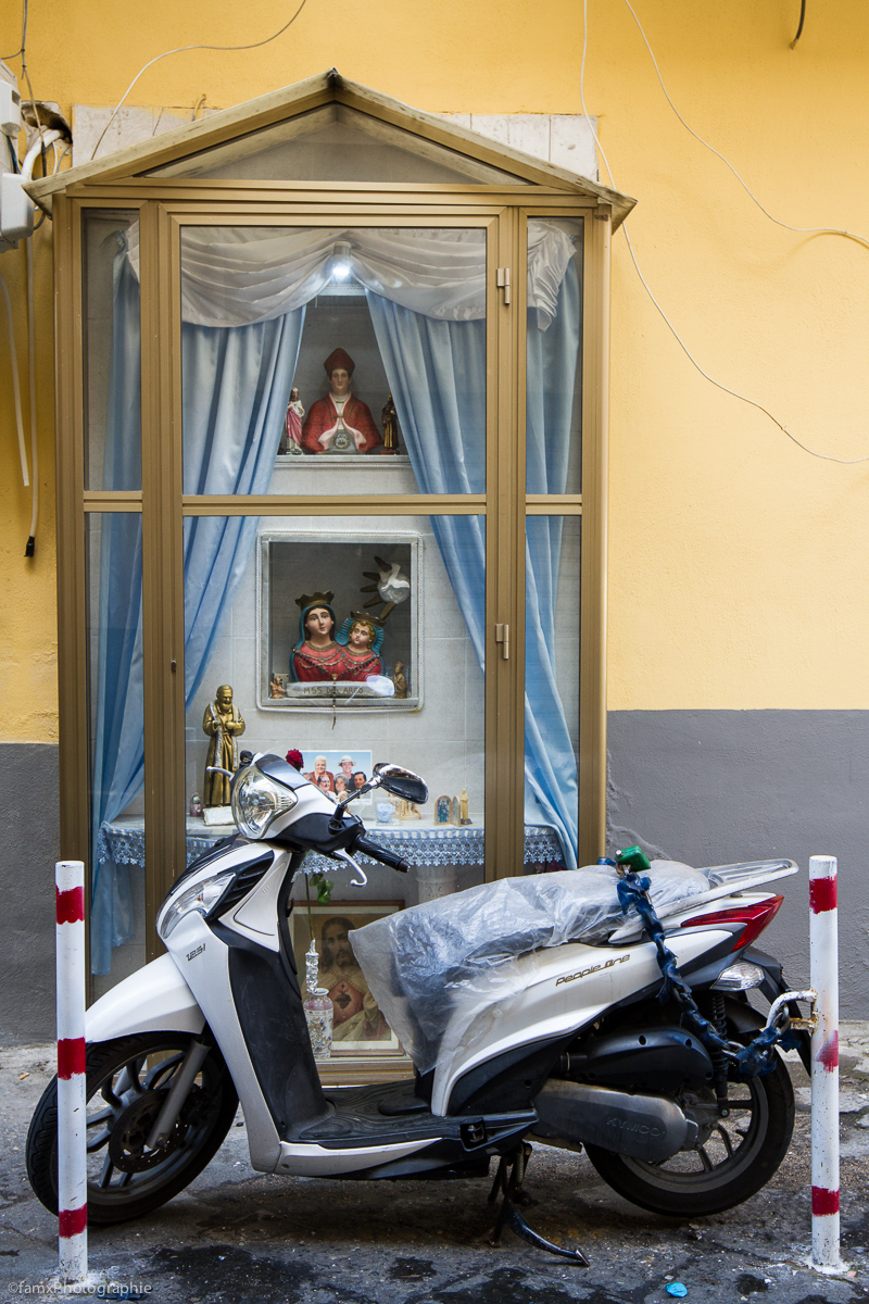 Italie, Naples (Famx7d19_32783)