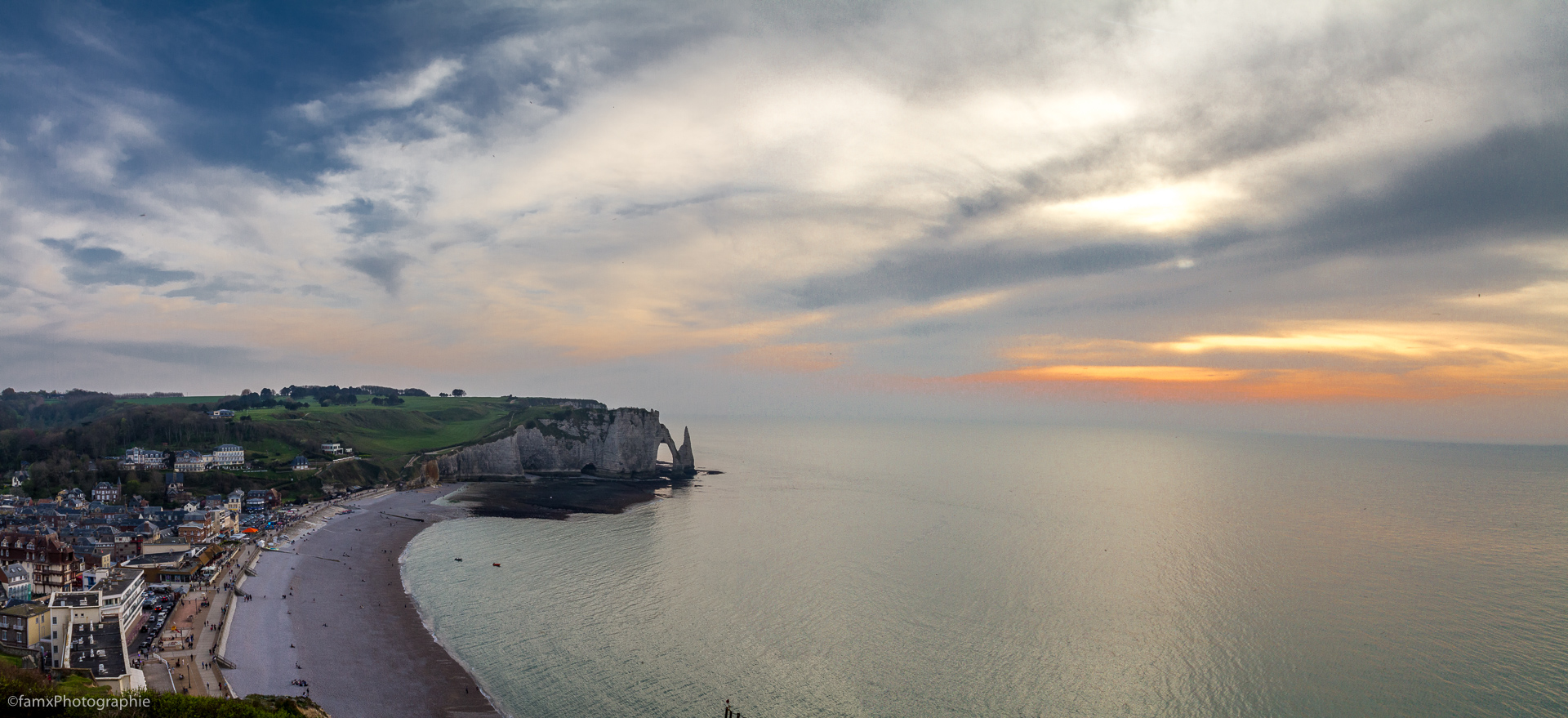 Etretat, Falaise, France, Noir & blanc (Famx7d19_30918-Panorama)