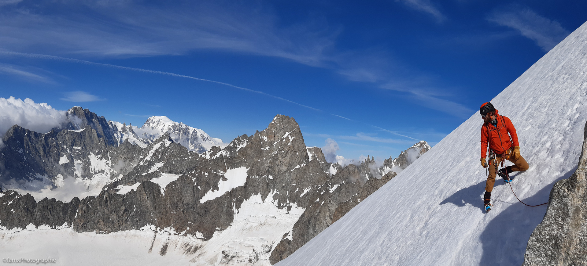 Alpiniste, France, Massif du Mont-Blanc (Famx40a_0713_094007-10)