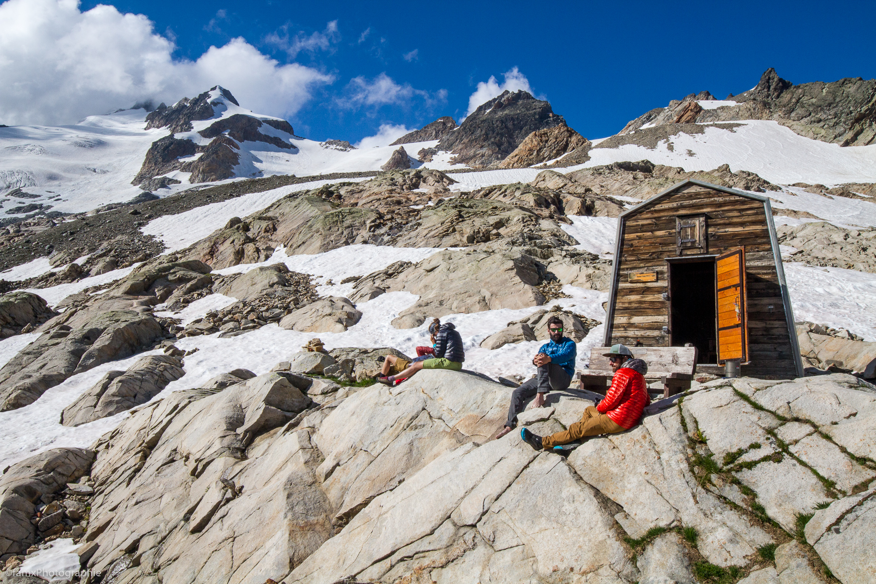 Alpiniste, France, Massif du Mont-Blanc, Refuge (Famx7dd20_9338)
