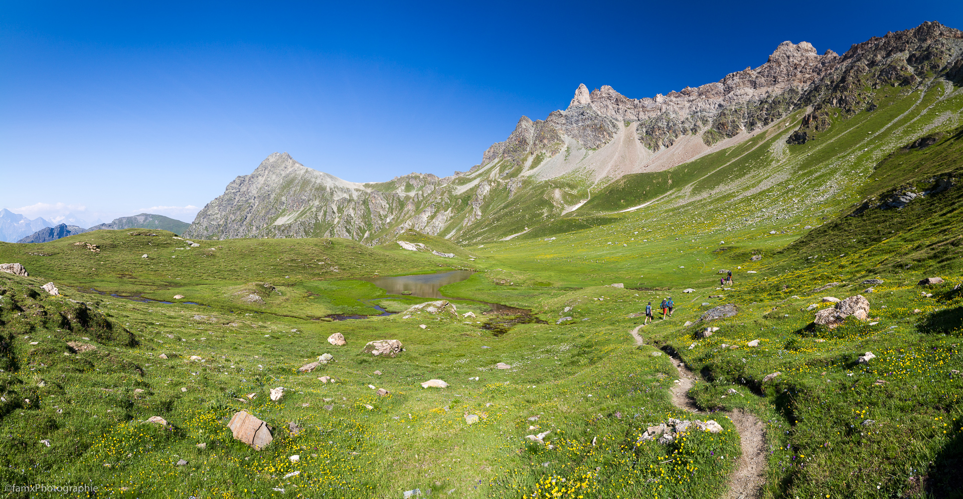 Alpes, Italie, Val d'Aoste (Famx7d21_34936-40)
