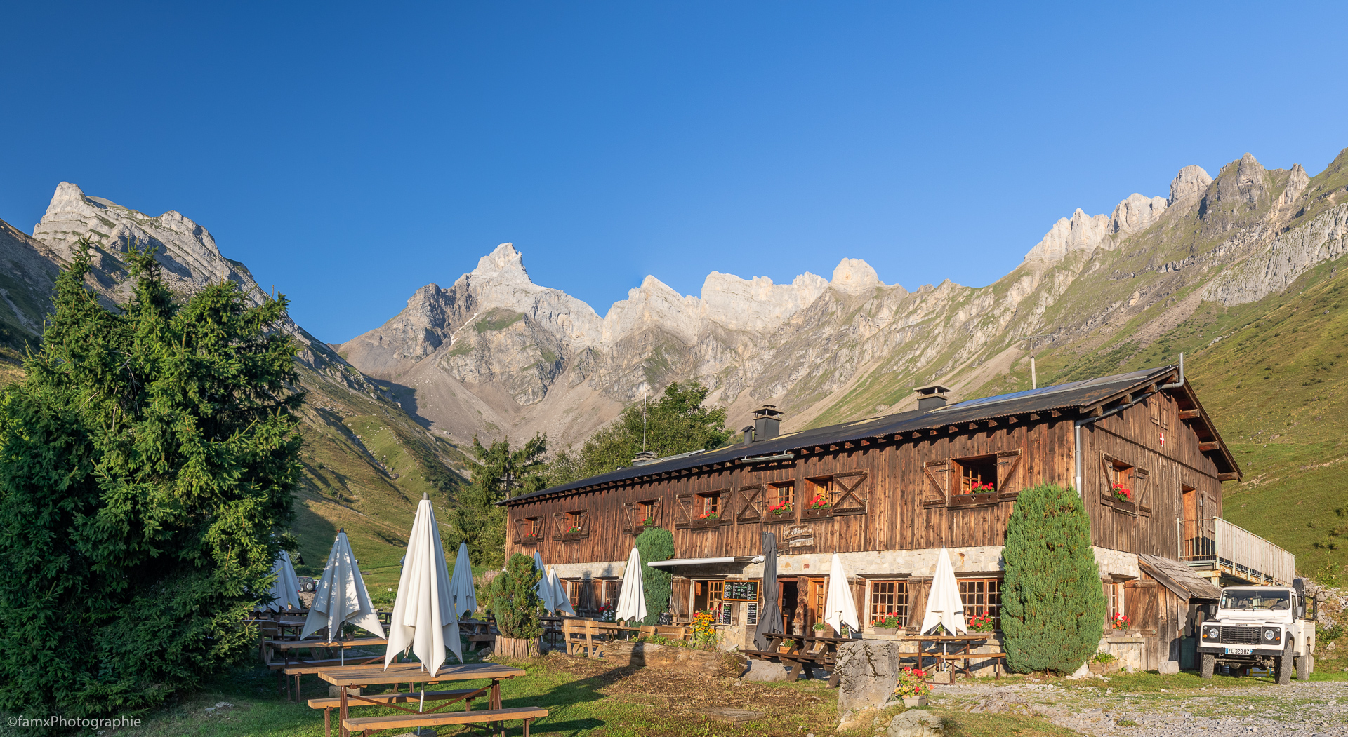 France, Massif des Aravis, Refuge (Famx7DdII24_3881-2dng)