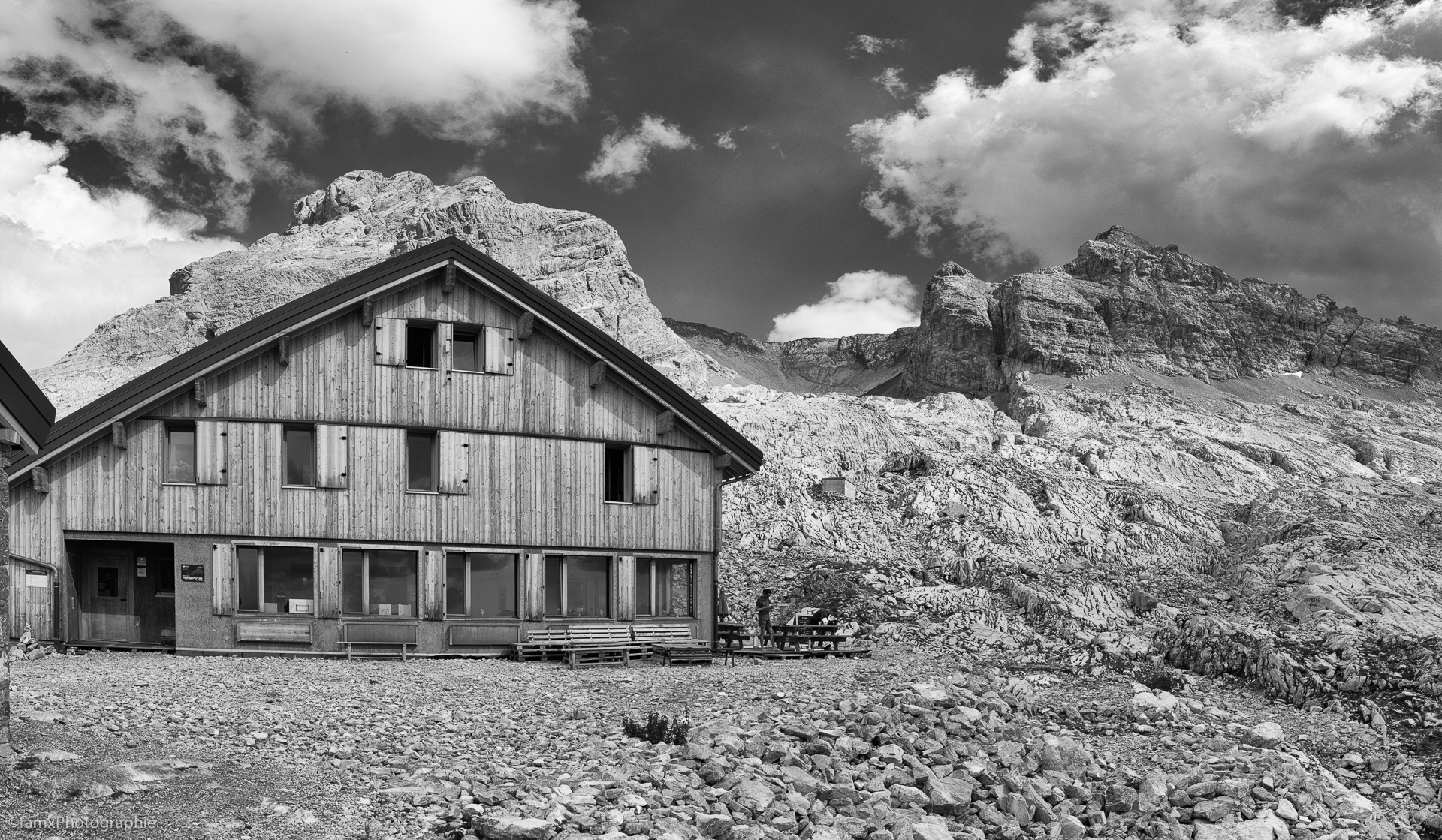 France, Massif des Aravis, Refuge (Famx7DdII24_3988-90-SEP2)