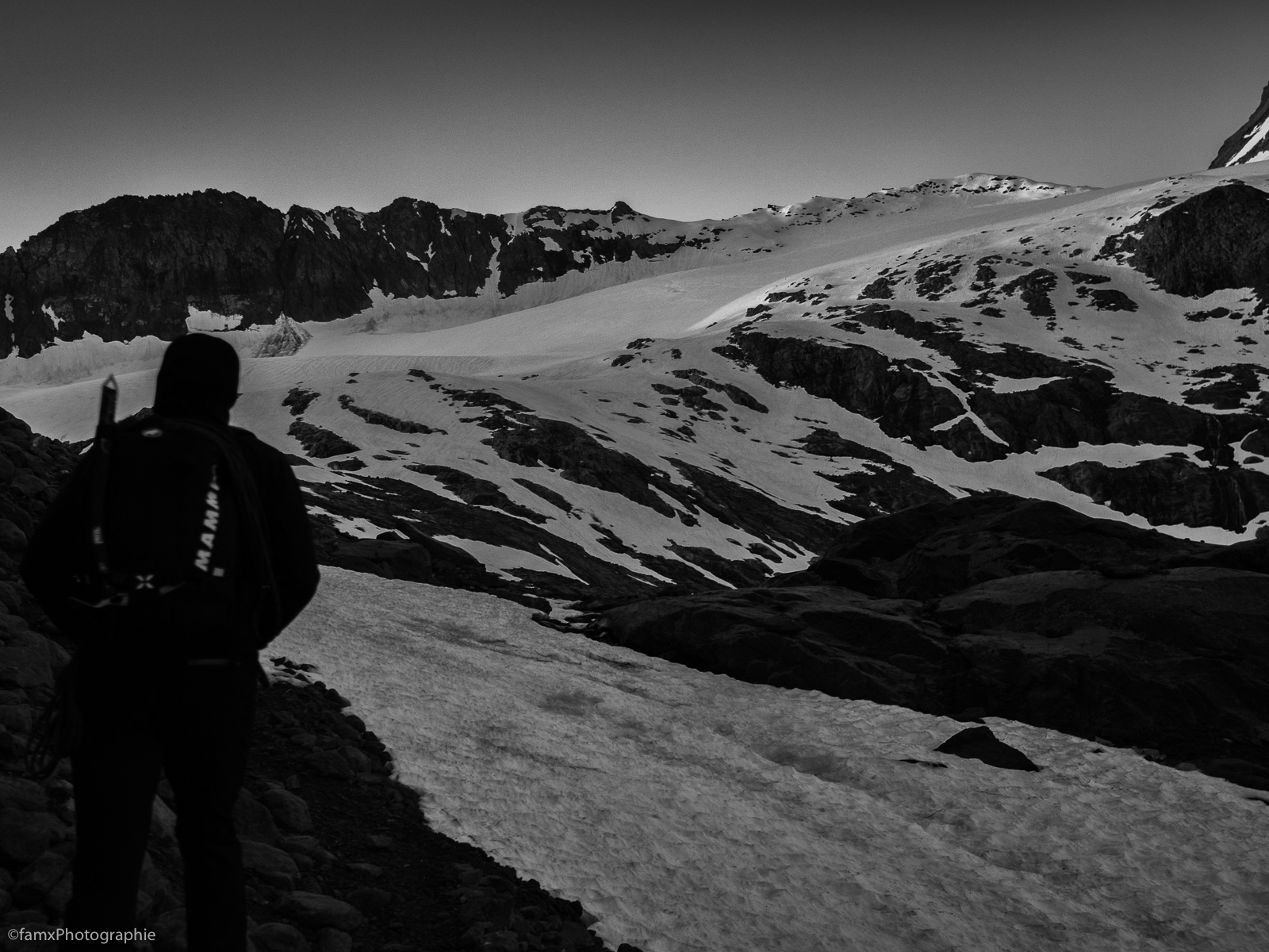Alpiniste, France, Massif de la Haute Maurienne, Noir & blanc (Famx7DdII25_7704-SEP2)